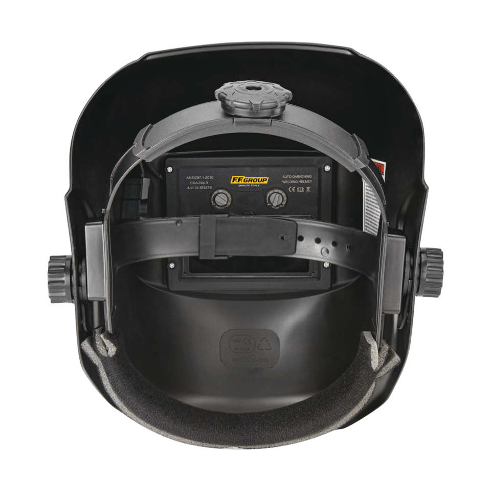 Auto-darkening welding mask